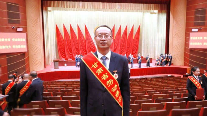 讓奮斗成為青春底色，為隴原水利繪就藍(lán)圖 | 記甘肅省勞動模范李長春