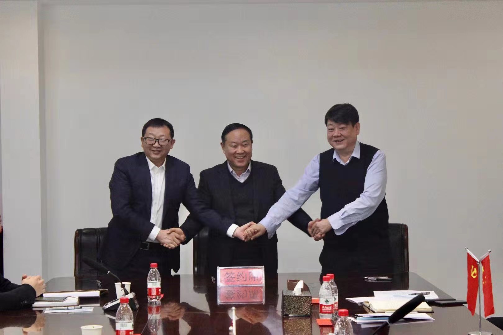 省建筑設(shè)計院與城關(guān)區(qū)城發(fā)公司、甘肅七建<br/>簽署戰(zhàn)略合作協(xié)議