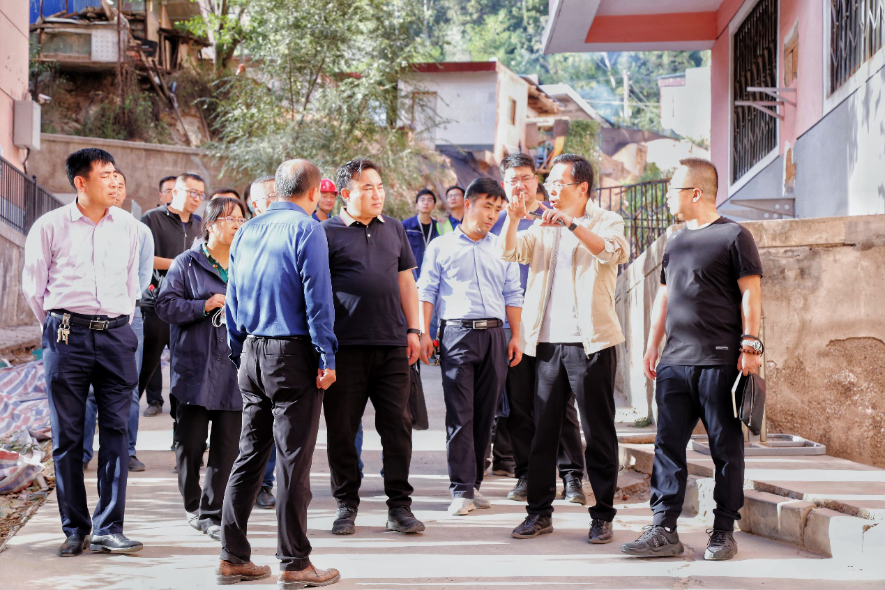 1634007136826055316.png 土木院國(guó)慶節(jié)慰問(wèn)2.png